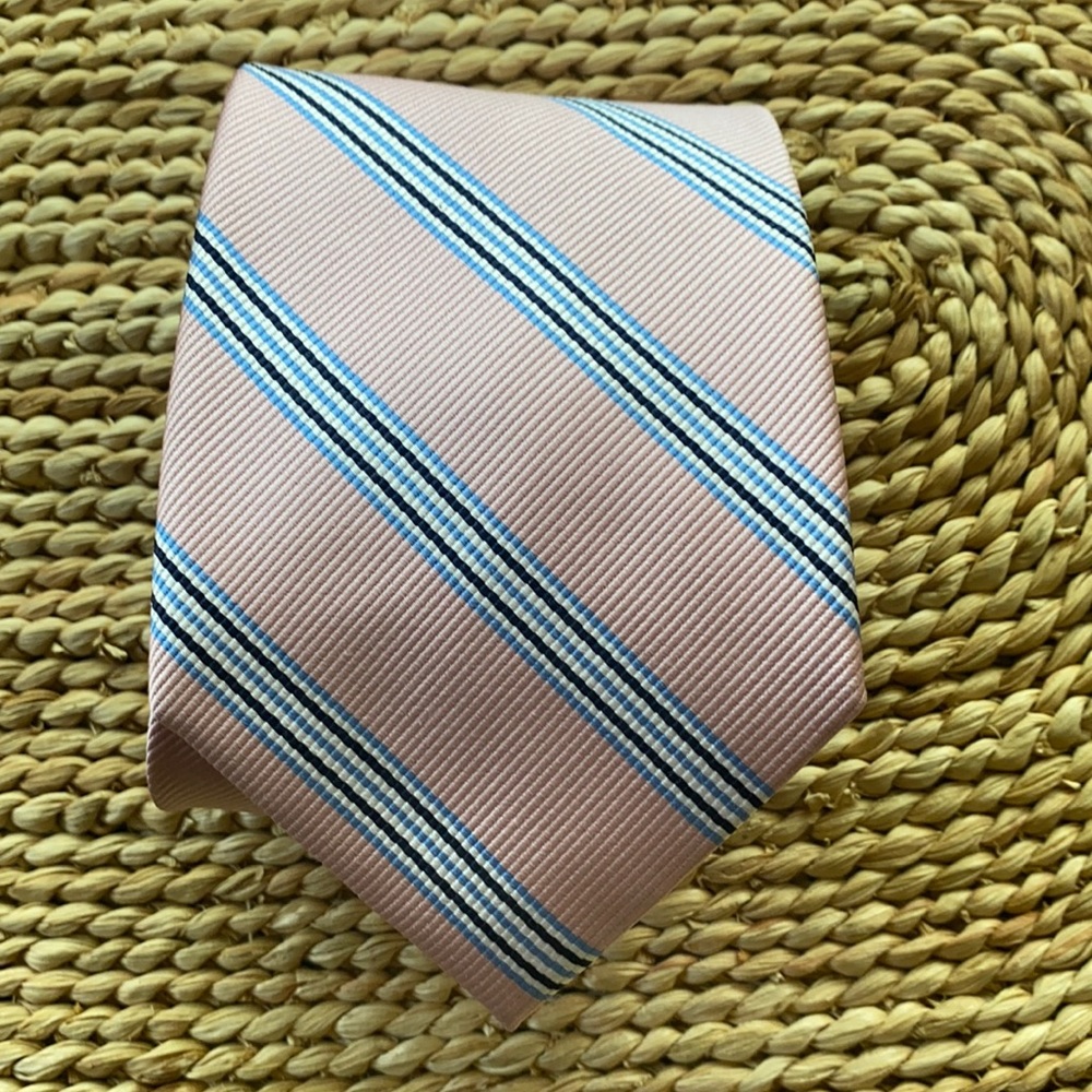Jos. A. Bank executive collection pink tie